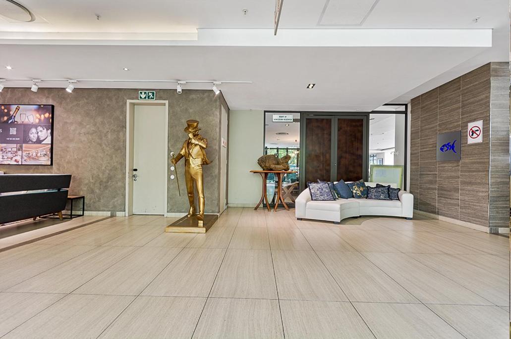 Sandton Skyline Luxury Space Joanesburgo Exterior foto
